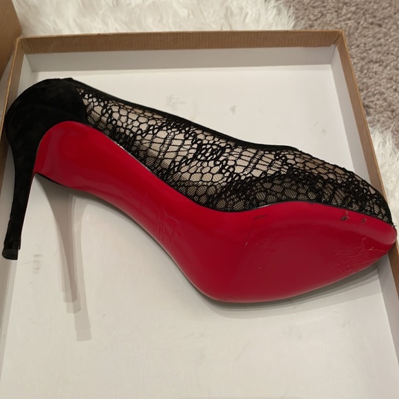 Christian Louboutin Very Lace Pumps, 35 - Picture 4 of 9